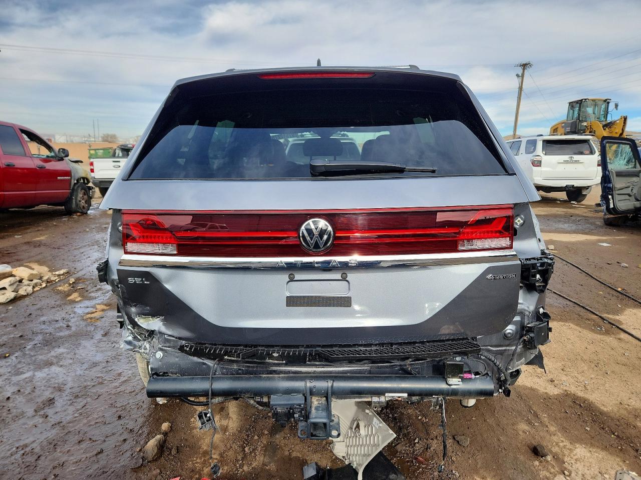 2024 VOLKSWAGEN ATLAS SEL photo 6