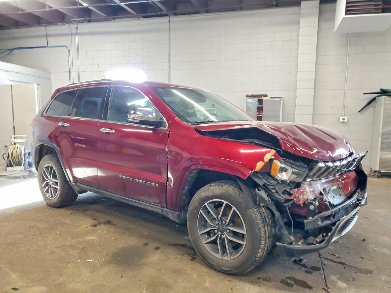2019 JEEP GRAND CHEROKEE LIMITED photo 4
