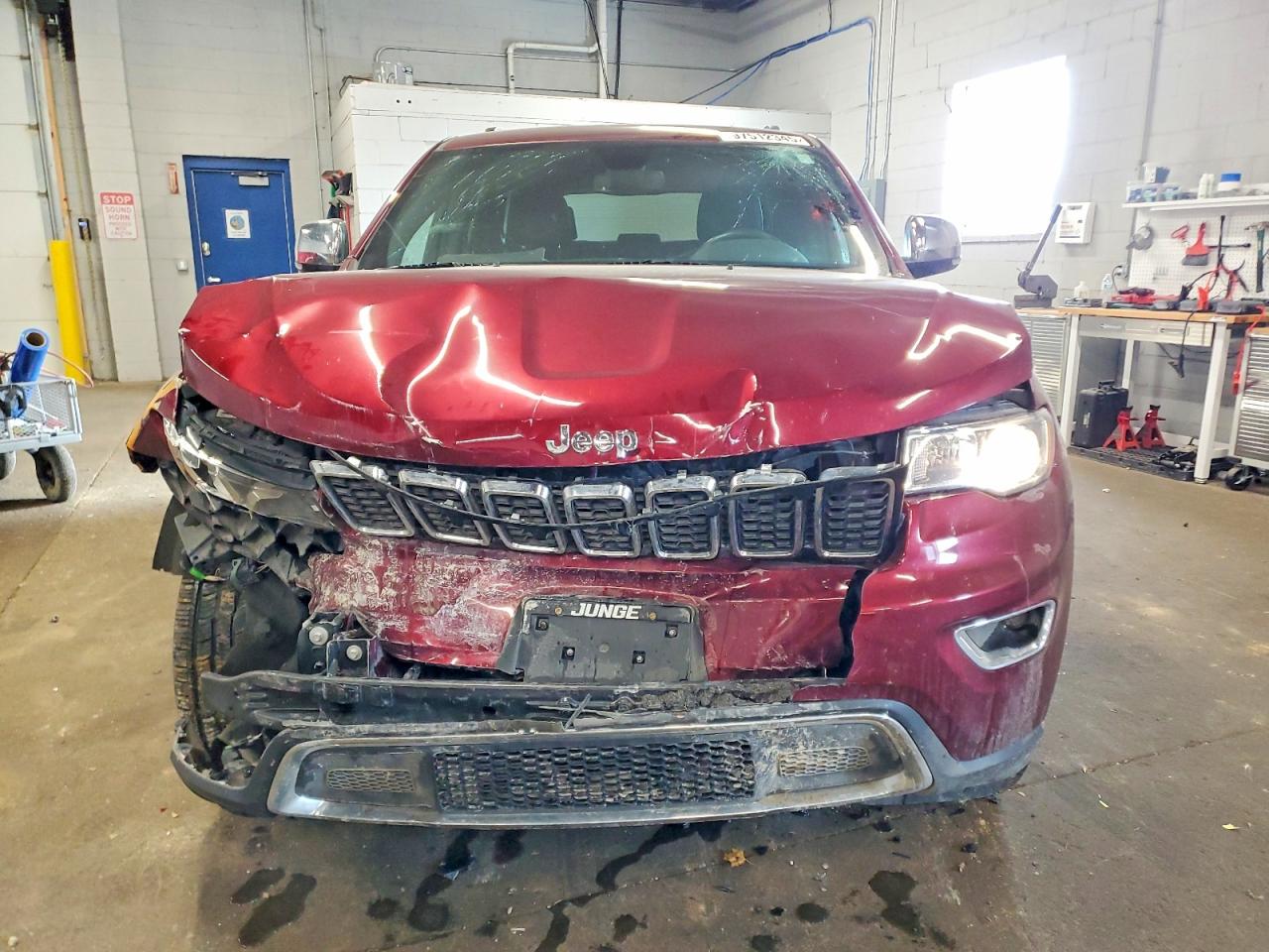 2019 JEEP GRAND CHEROKEE LIMITED photo 5
