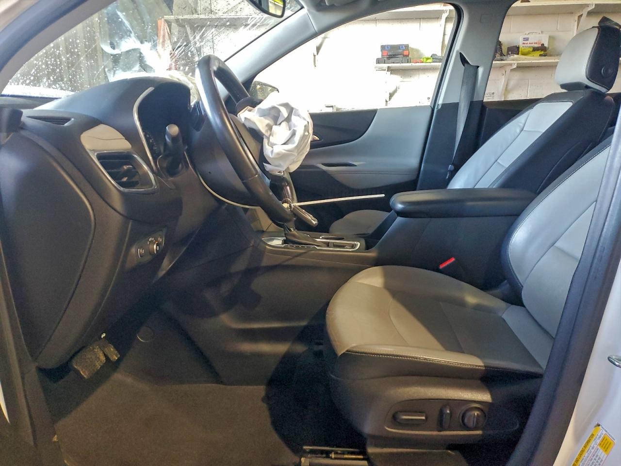 2018 CHEVROLET EQUINOX PREMIER photo 7