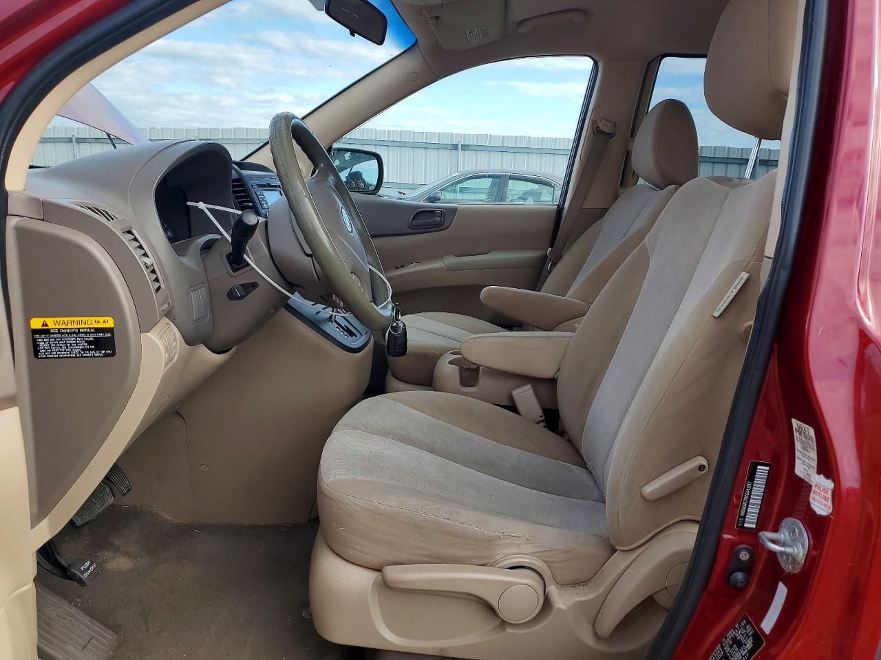 2012 KIA SEDONA LX photo 7