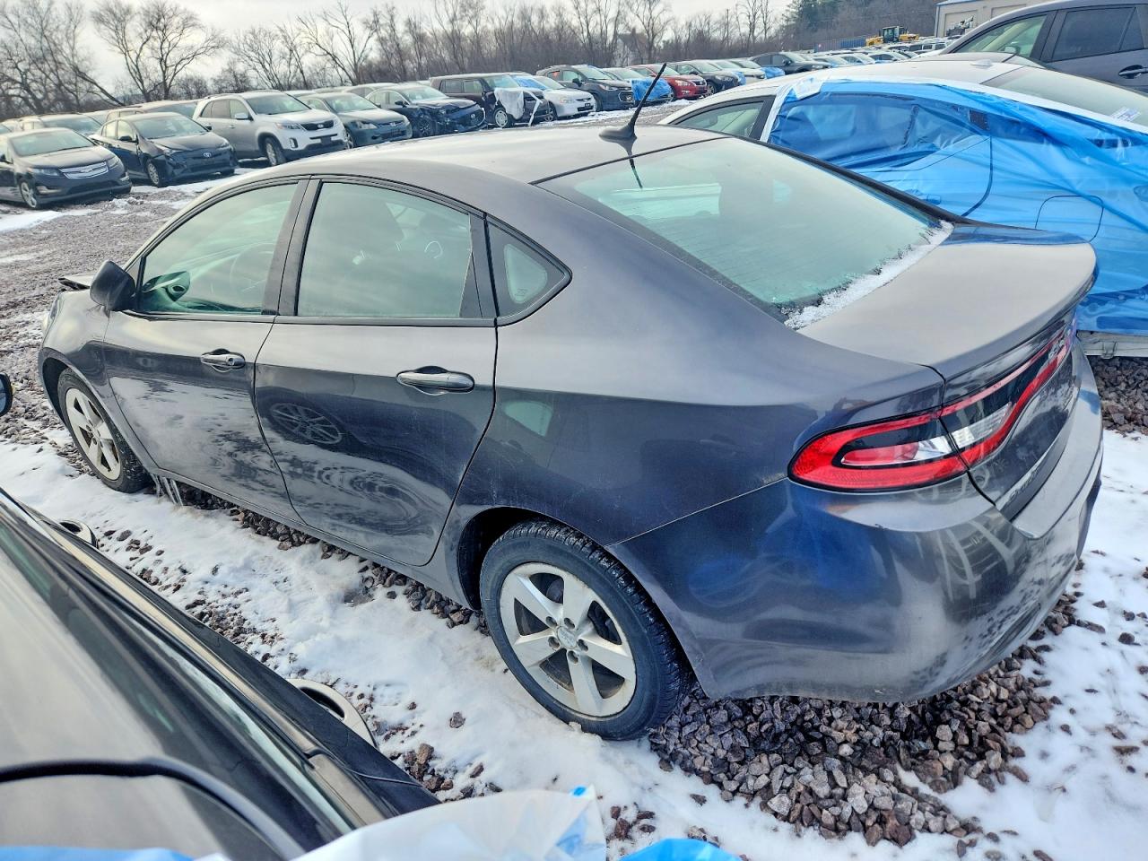 2015 DODGE DART SXT photo 2