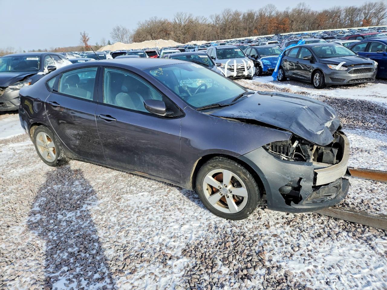 2015 DODGE DART SXT photo 4