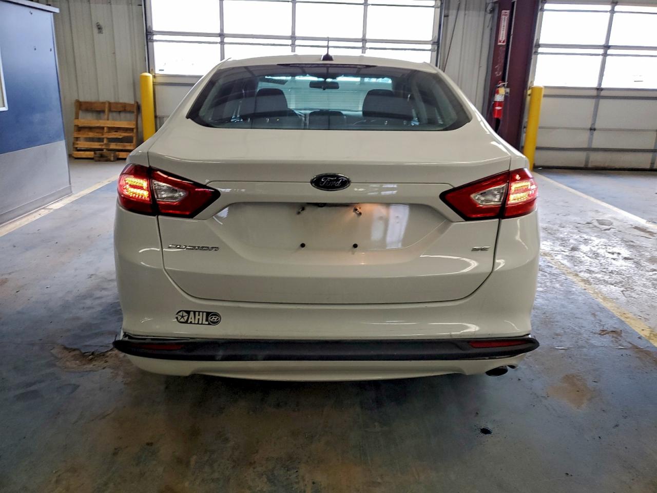 2016 FORD FUSION SE photo 6