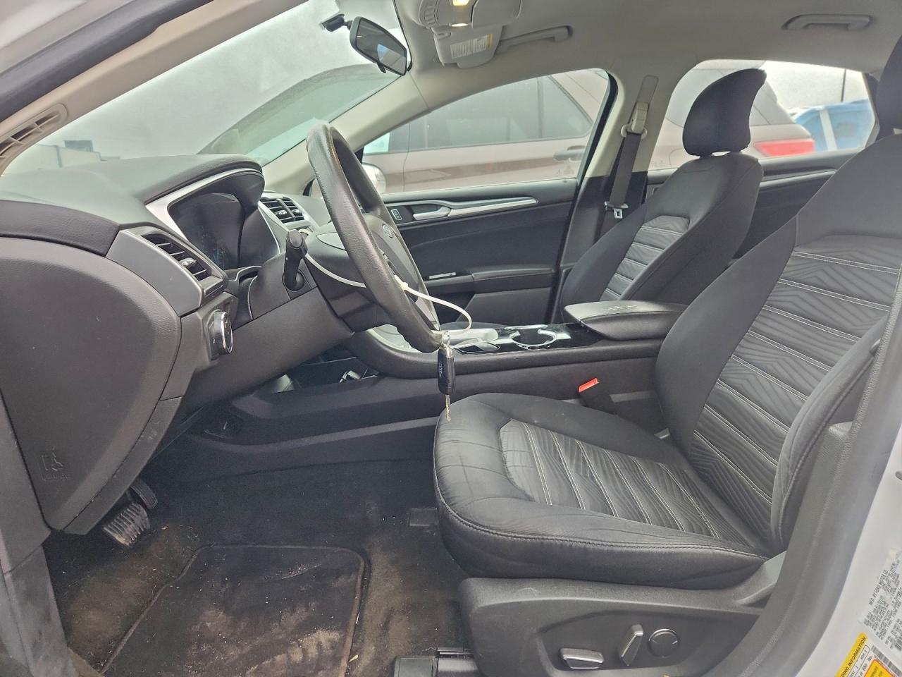 2016 FORD FUSION SE photo 7