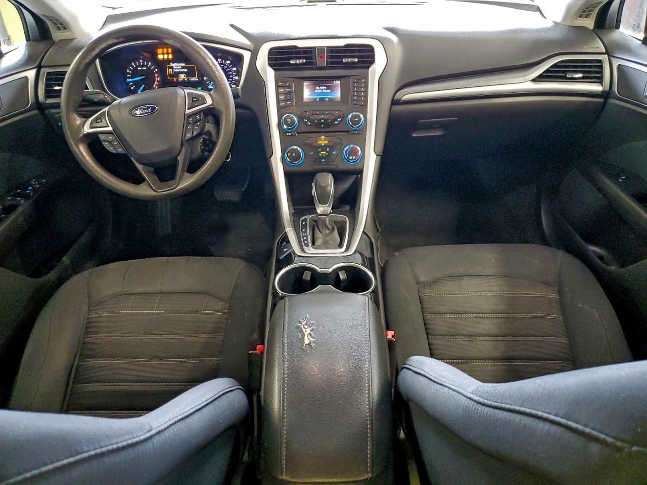 2016 FORD FUSION SE photo 8