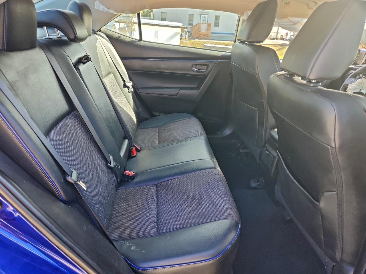 2017 TOYOTA COROLLA L photo 28