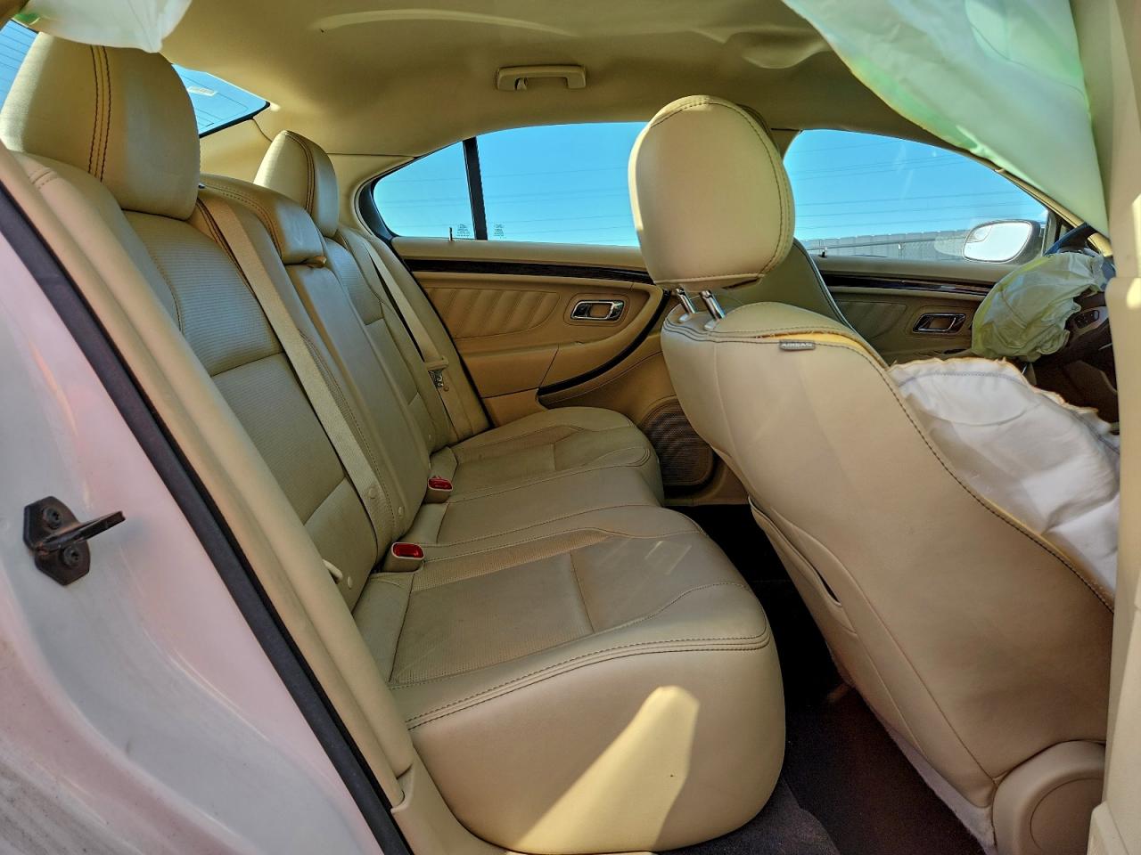 2015 FORD TAURUS LIMITED photo 19