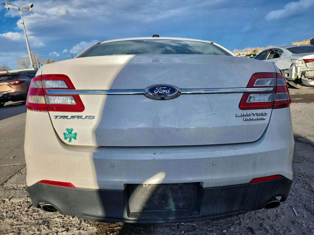 2015 FORD TAURUS LIMITED photo 11