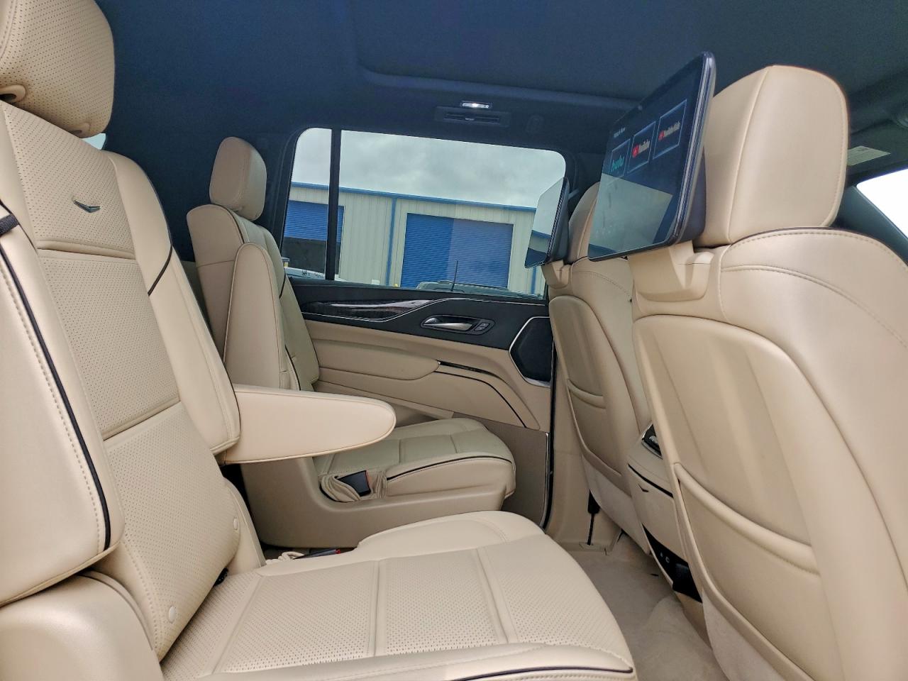 2023 CADILLAC ESCALADE ESV PREMIUM LUXURY photo 31