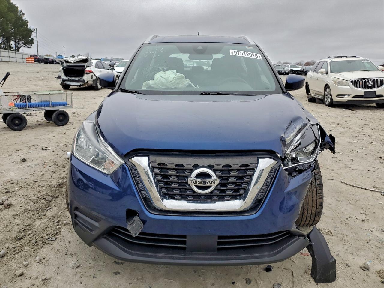 2020 NISSAN KICKS SV photo 5