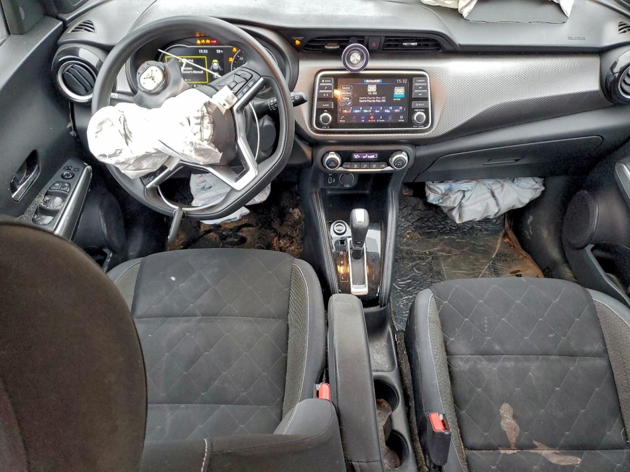 2020 NISSAN KICKS SV photo 8