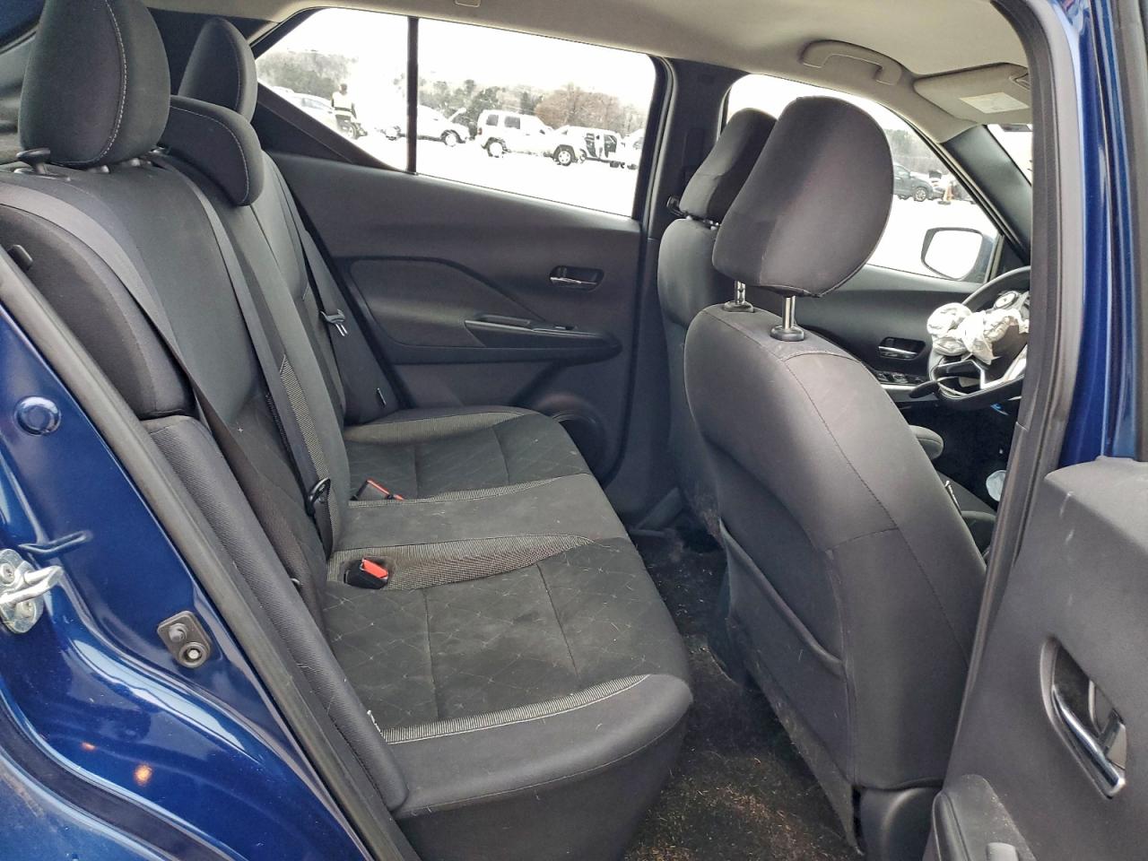 2020 NISSAN KICKS SV photo 10