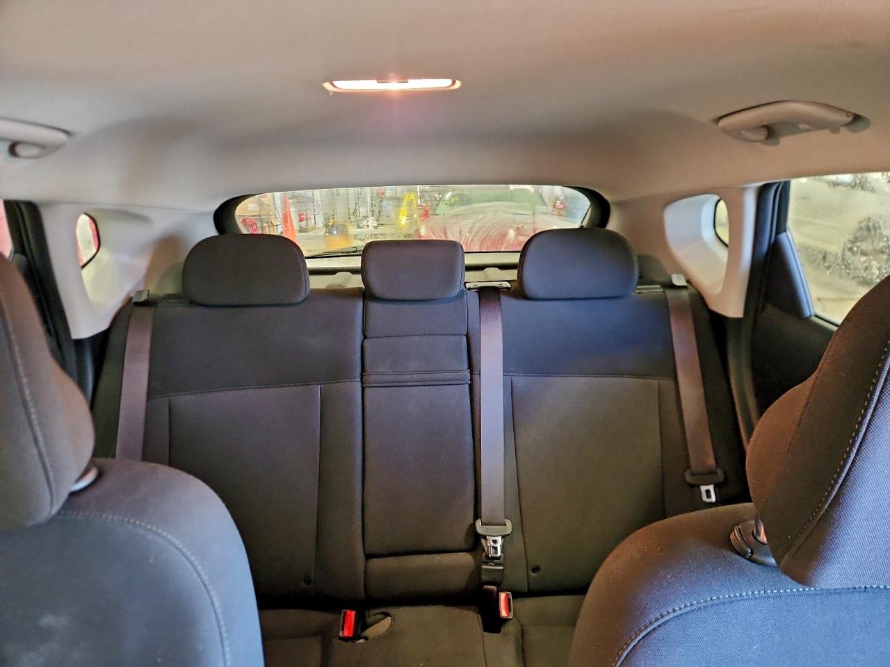 2024 HYUNDAI KONA SEL photo 28