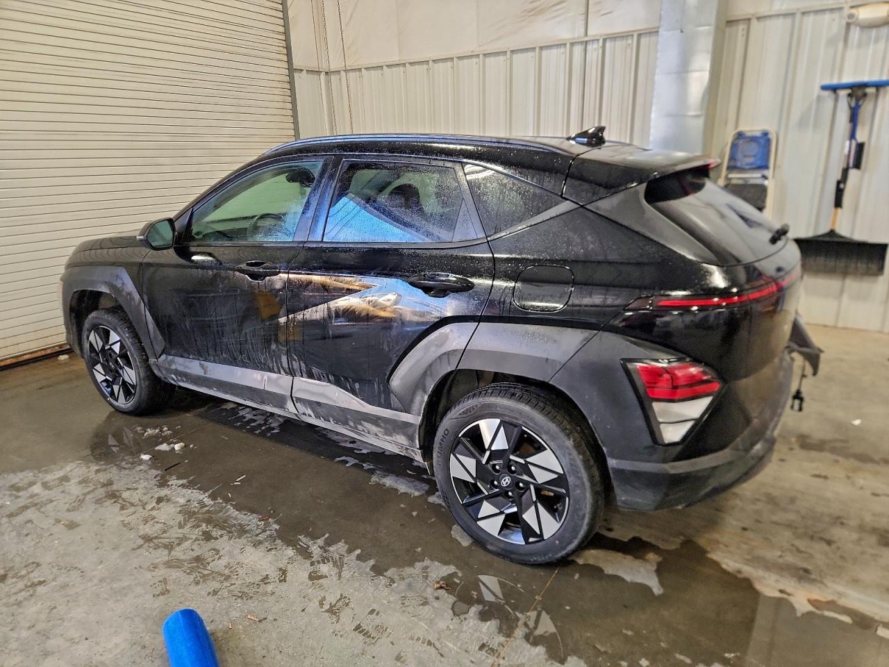 2024 HYUNDAI KONA SEL photo 4