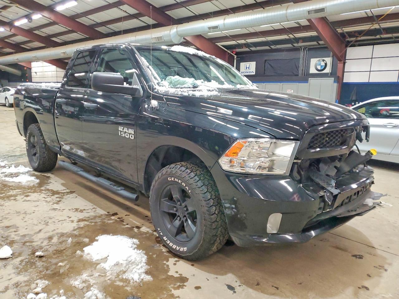 2018 RAM 1500 ST photo 4