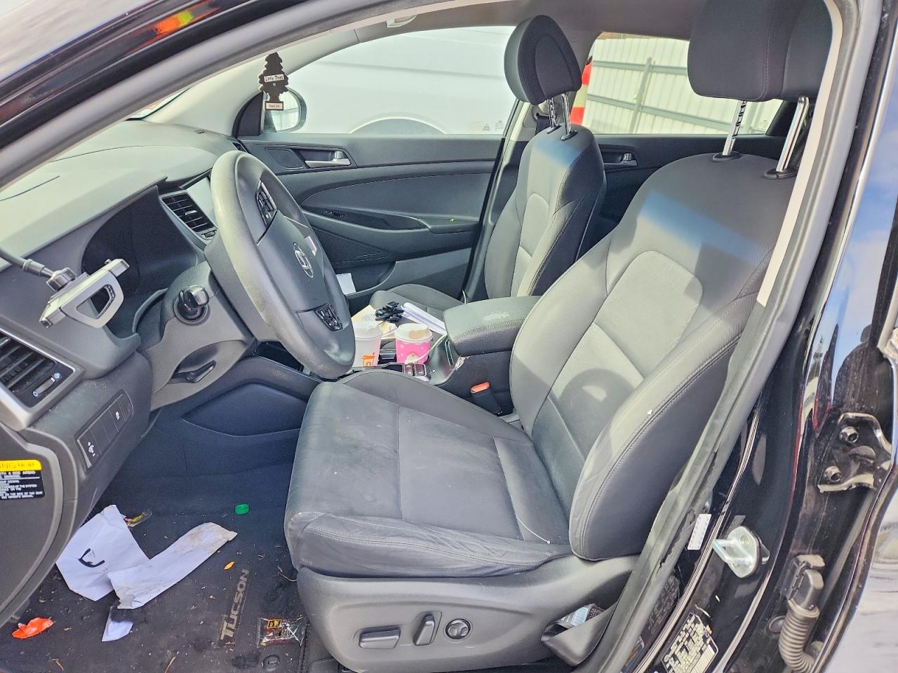 2018 HYUNDAI TUCSON SEL photo 19
