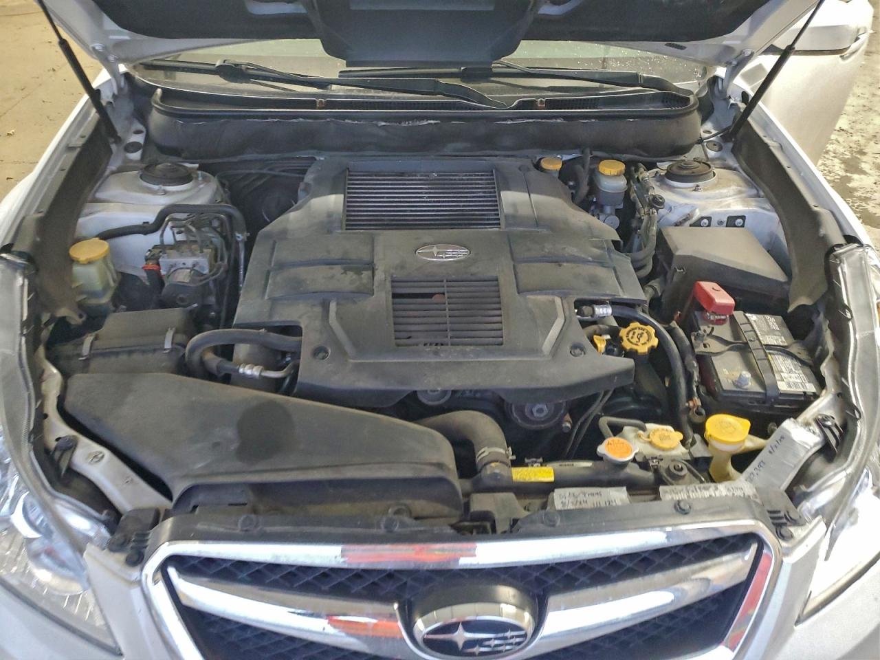 2010 SUBARU LEGACY 2.5GT LIMITED photo 11
