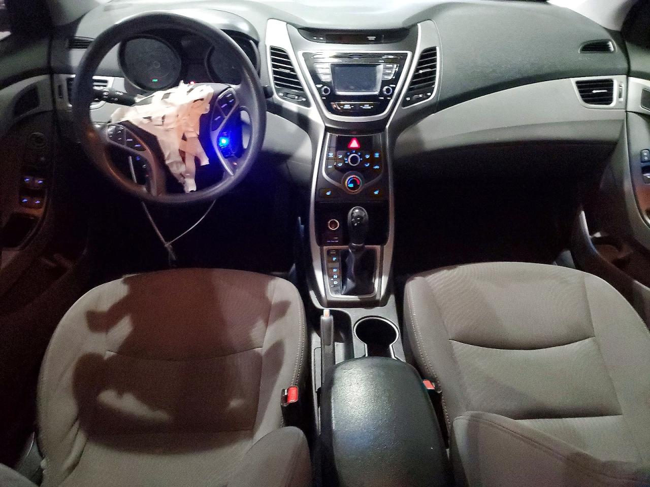 2014 HYUNDAI ELANTRA SE photo 8