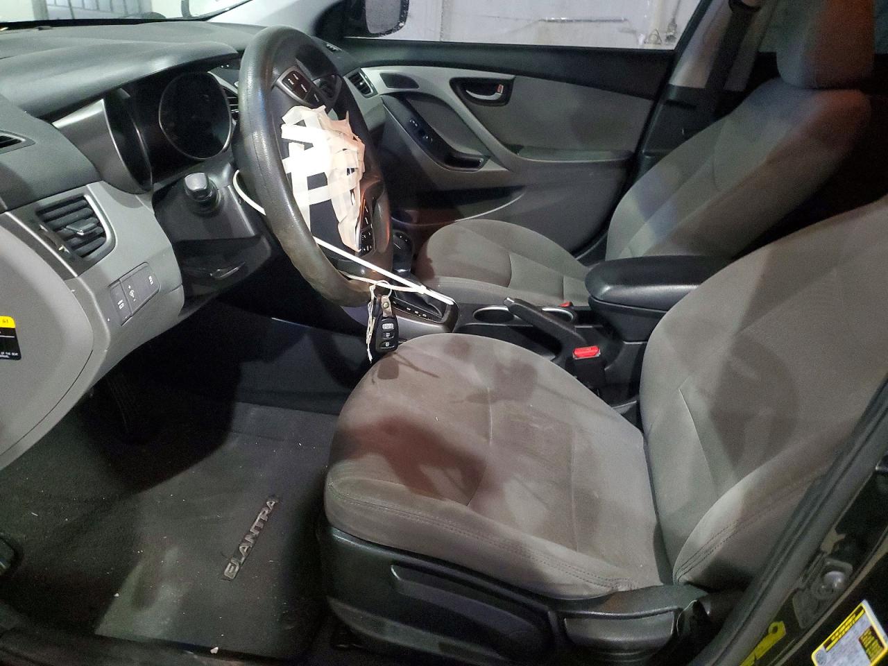 2014 HYUNDAI ELANTRA SE photo 7