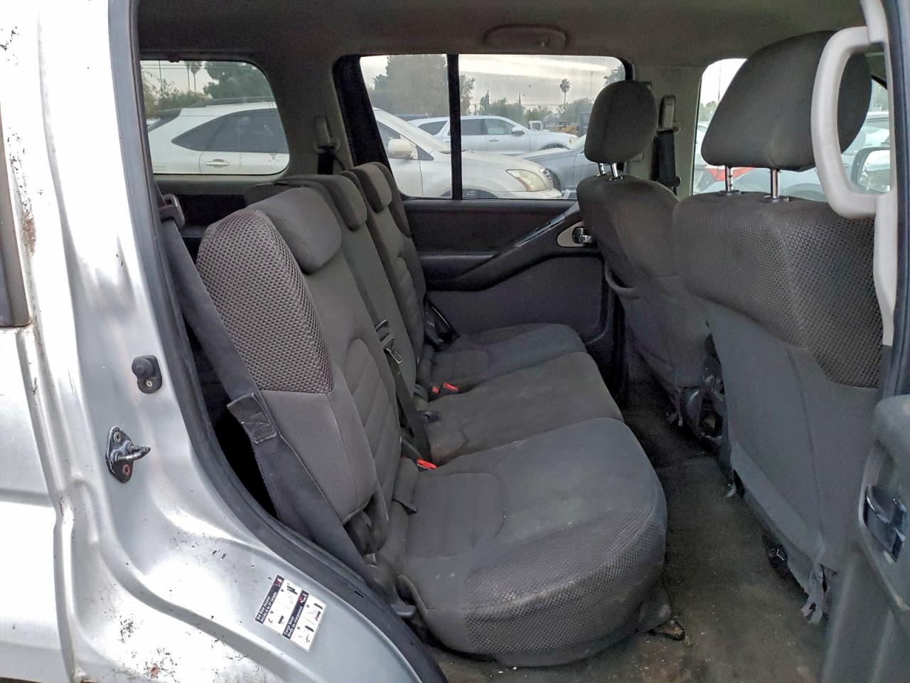 2009 NISSAN PATHFINDER S photo 11