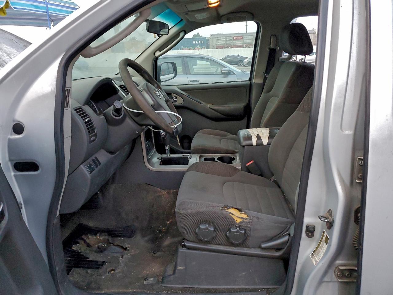 2009 NISSAN PATHFINDER S photo 7