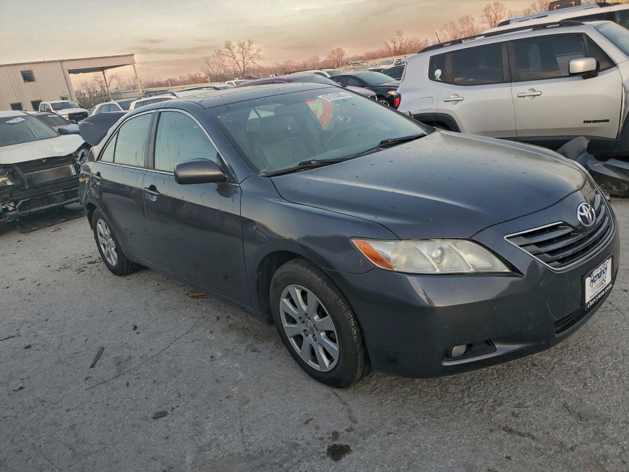 2007 TOYOTA CAMRY LE photo 4