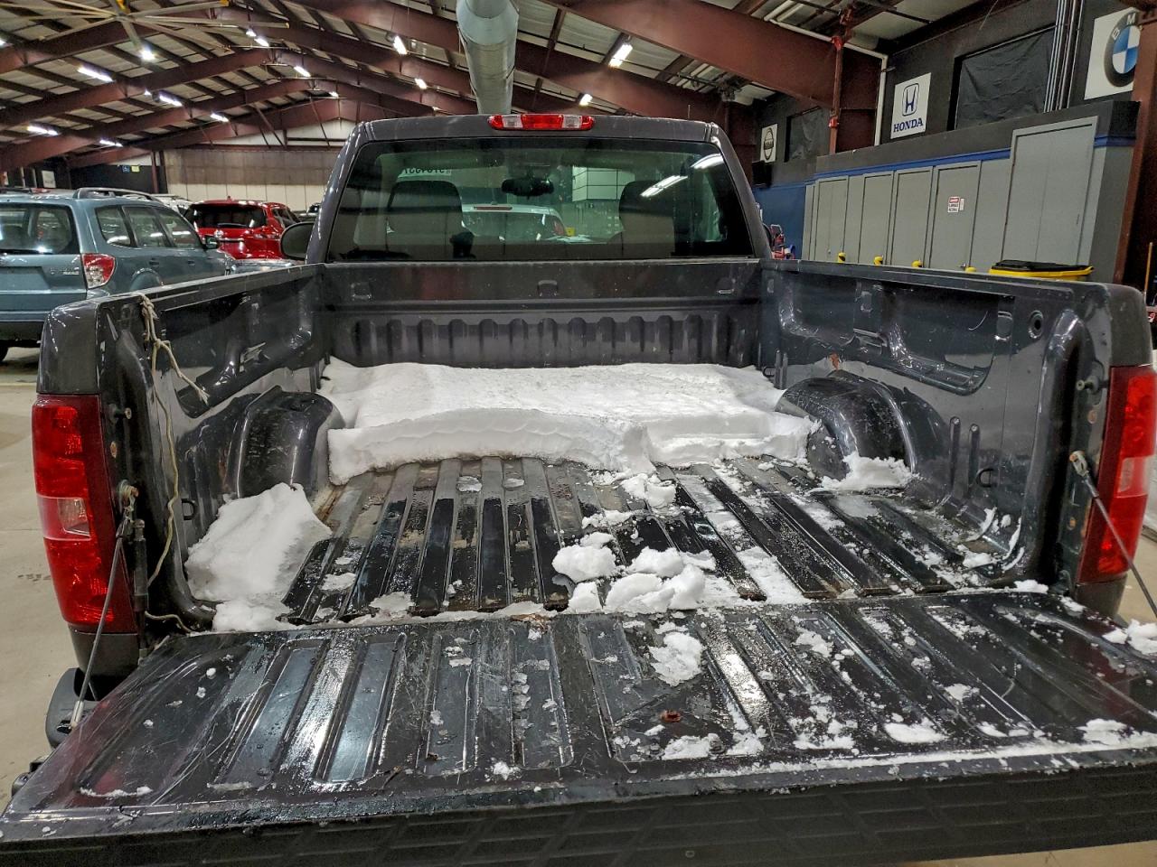 2010 CHEVROLET SILVERADO K1500 photo 10