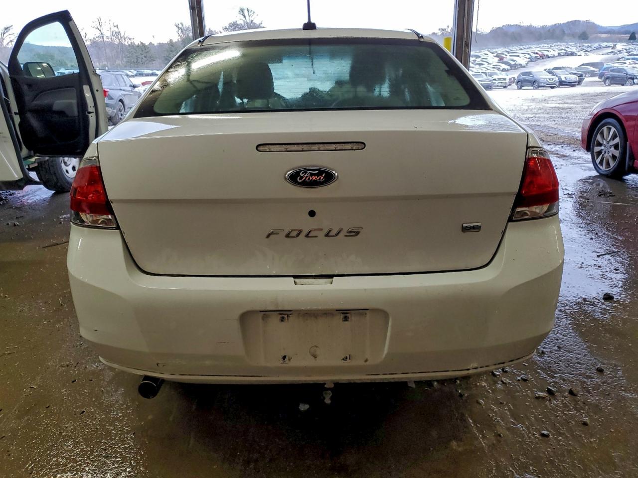 2008 FORD FOCUS SE photo 6