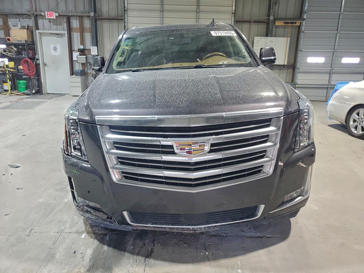 2016 CADILLAC ESCALADE PLATINUM photo 5