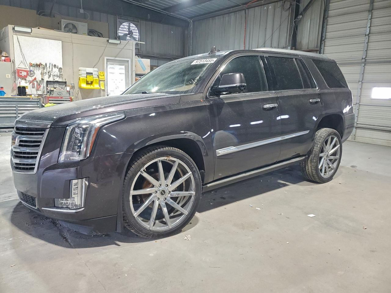 2016 CADILLAC ESCALADE