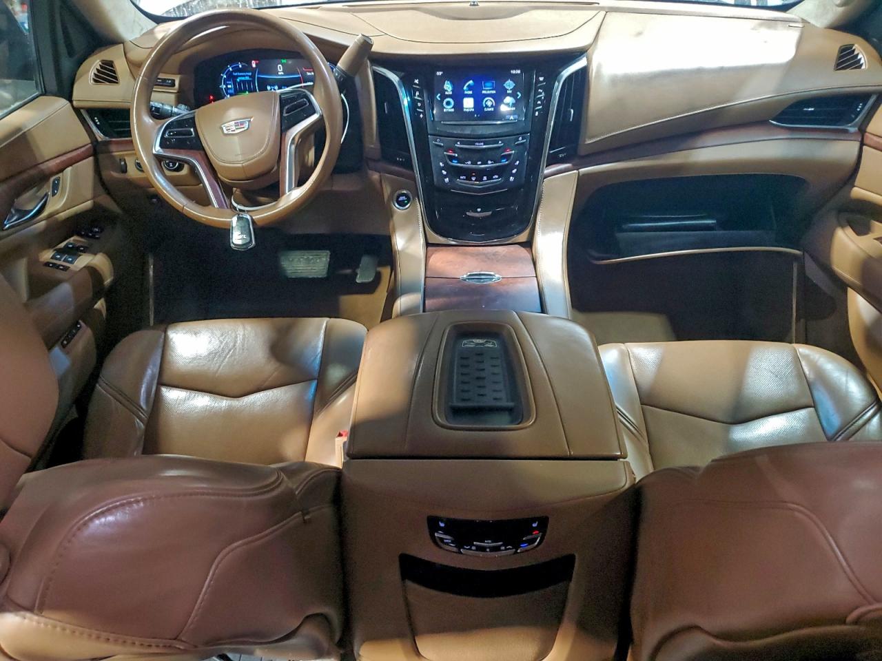 2016 CADILLAC ESCALADE PLATINUM photo 8