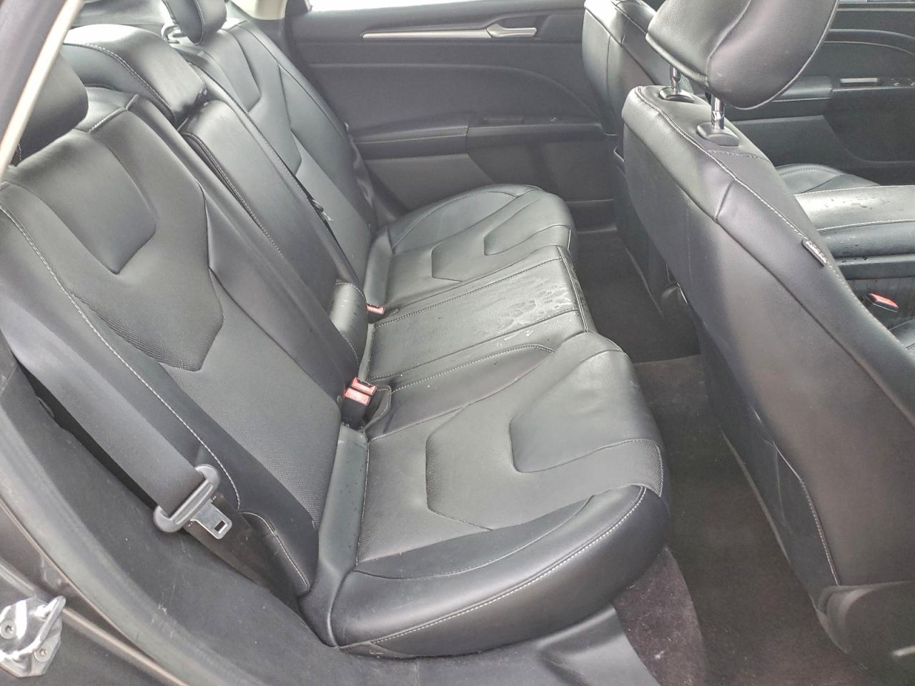 2017 FORD FUSION TITANIUM photo 10