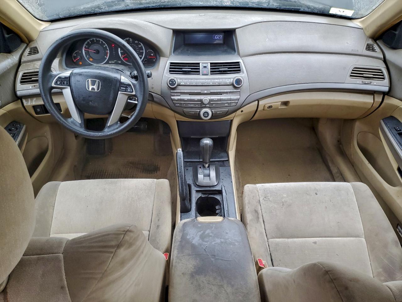 2008 HONDA ACCORD LX photo 8