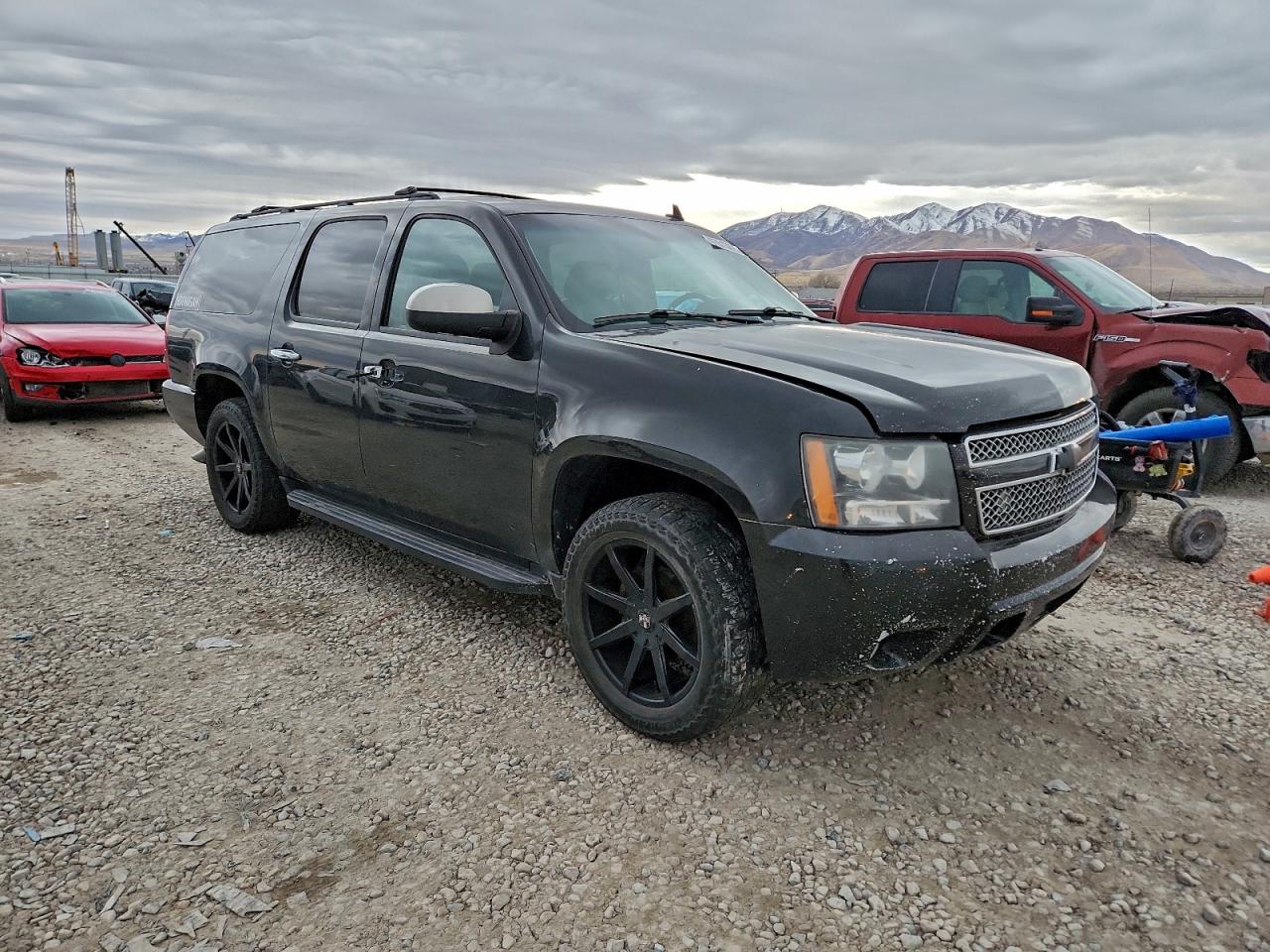 2012 CHEVROLET SUBURBAN K1500 LTZ photo 4