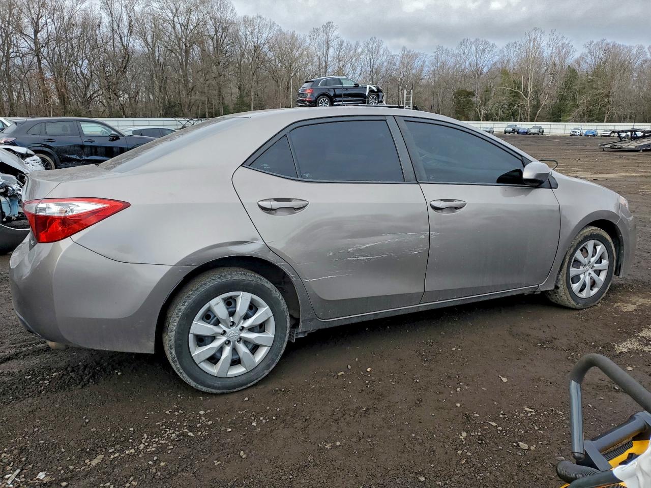2016 TOYOTA COROLLA L photo 3