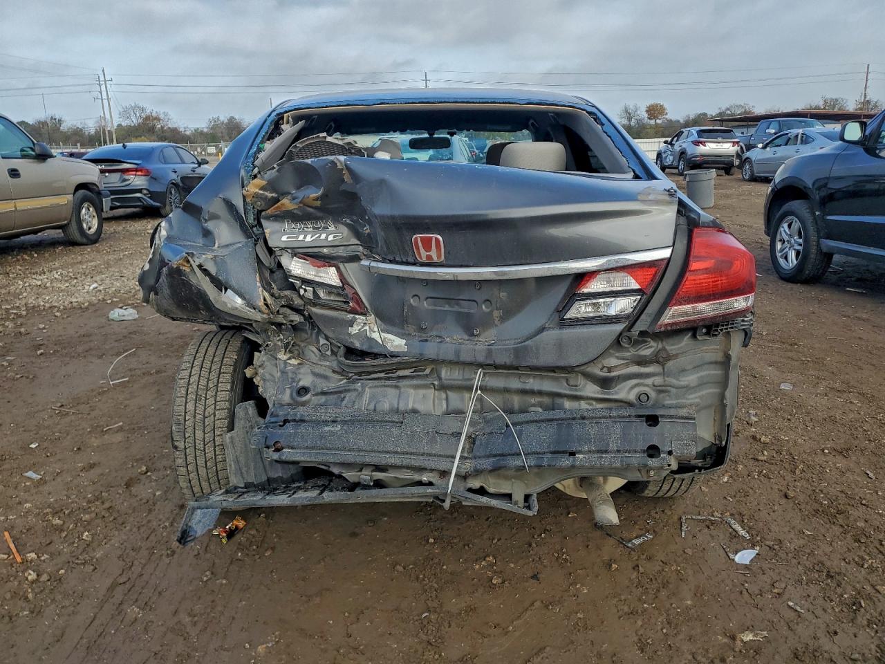 2013 HONDA CIVIC LX photo 6