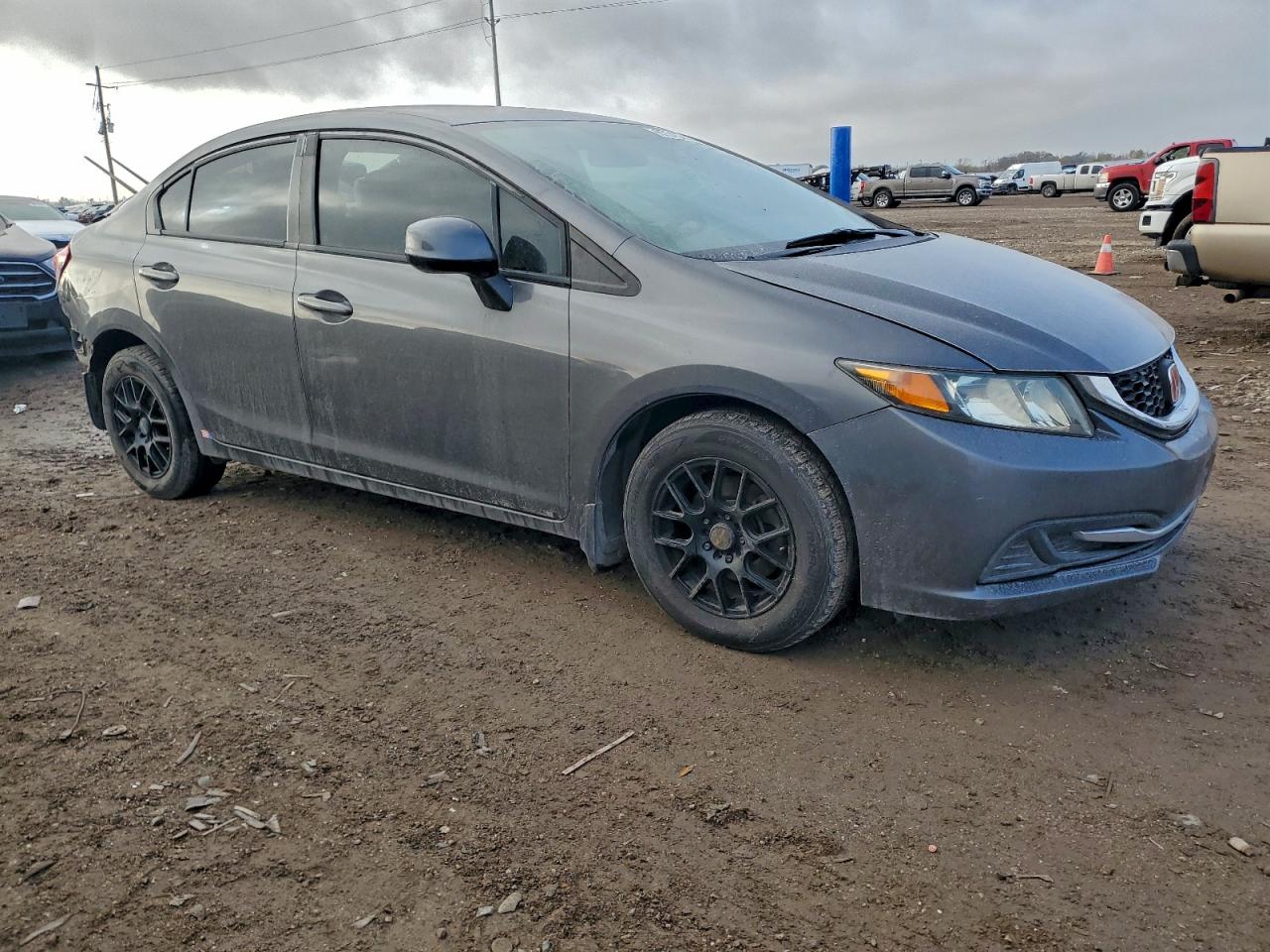 2013 HONDA CIVIC LX photo 4