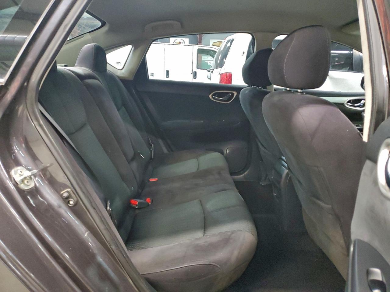 2015 NISSAN SENTRA S photo 10