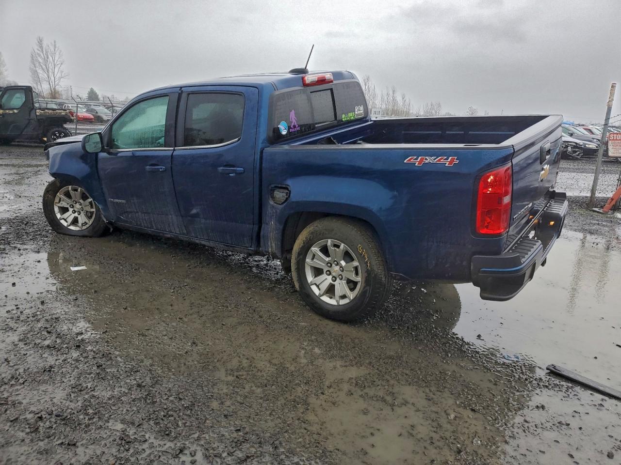 2020 CHEVROLET COLORADO LT photo 2