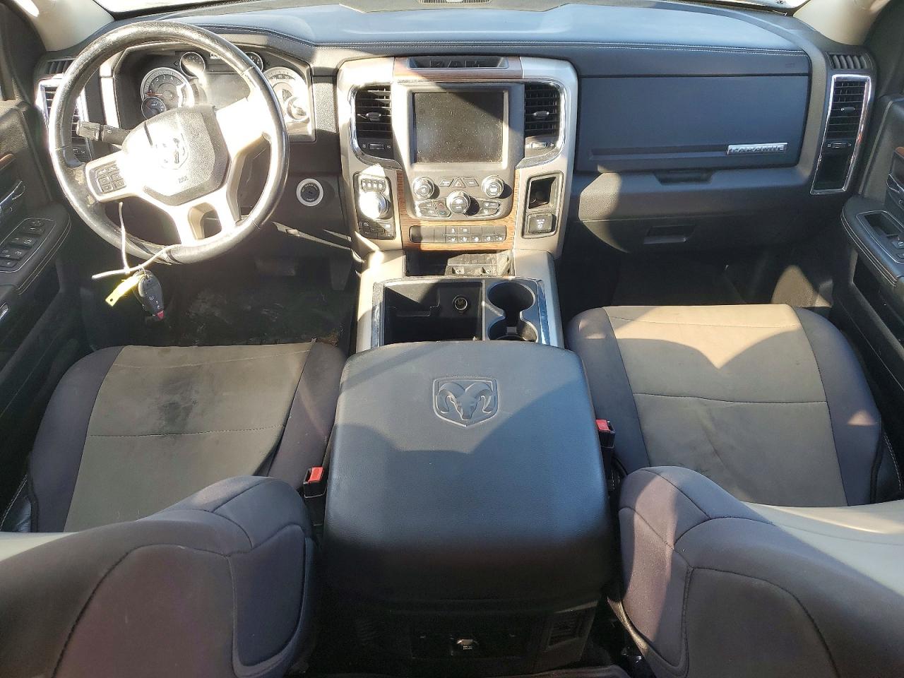 2014 RAM 1500 LARAMIE photo 8