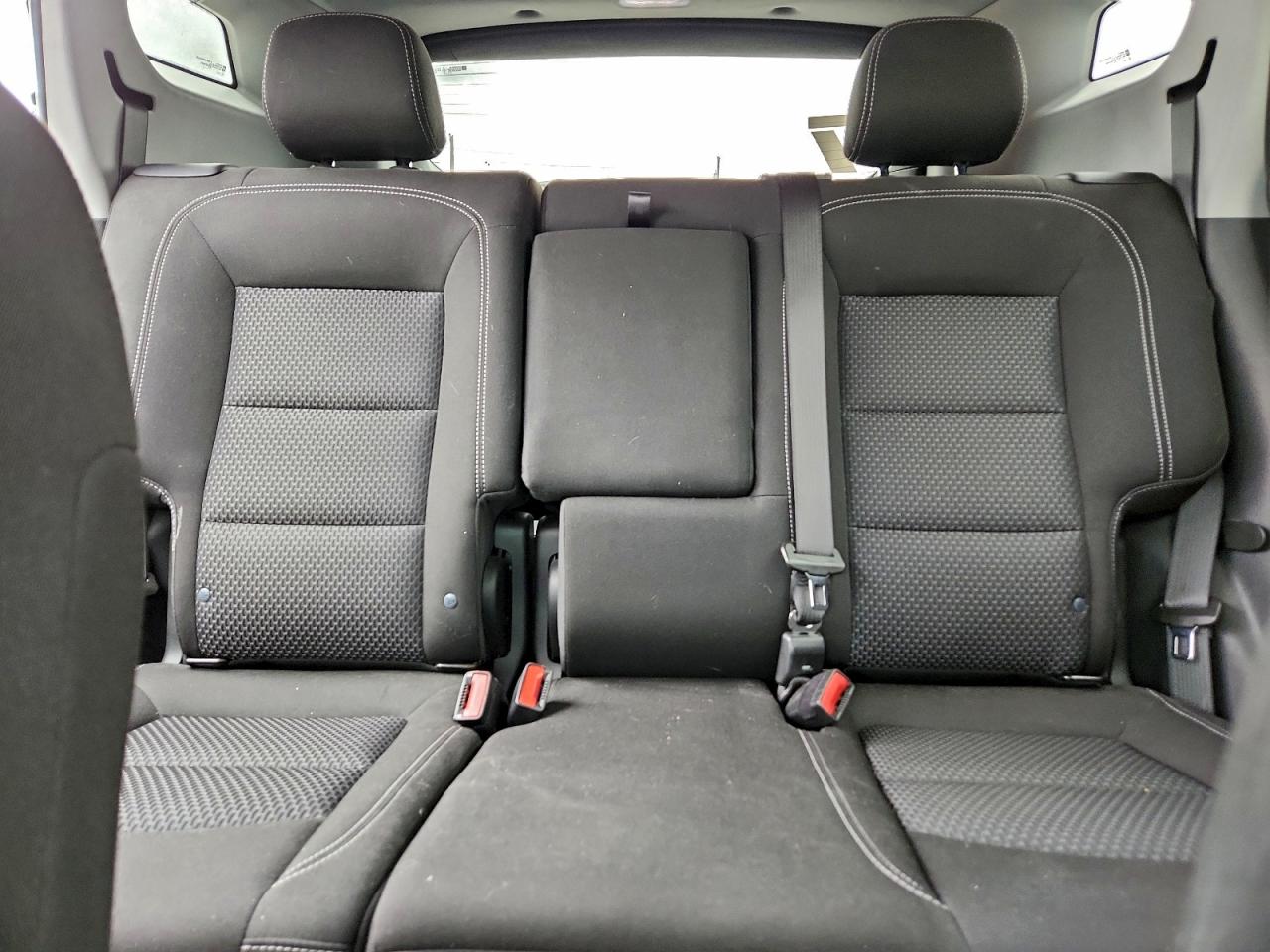 2024 GMC TERRAIN SLE photo 10