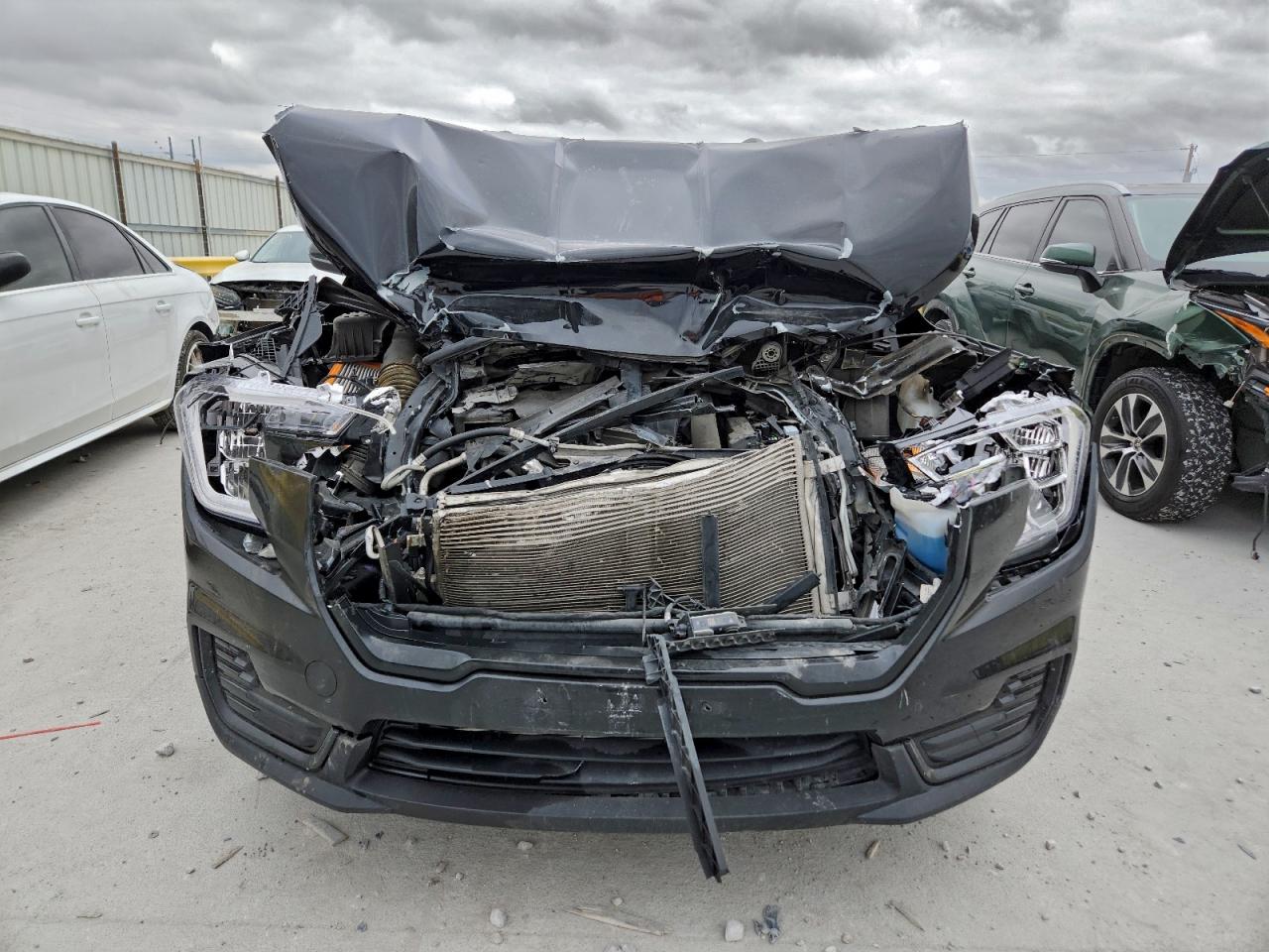 2024 GMC TERRAIN SLE photo 5