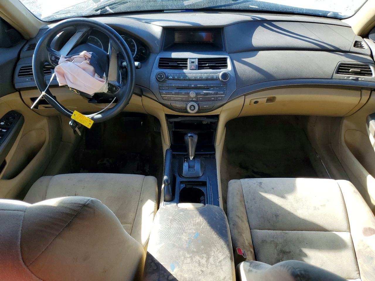 2009 HONDA ACCORD LX photo 22