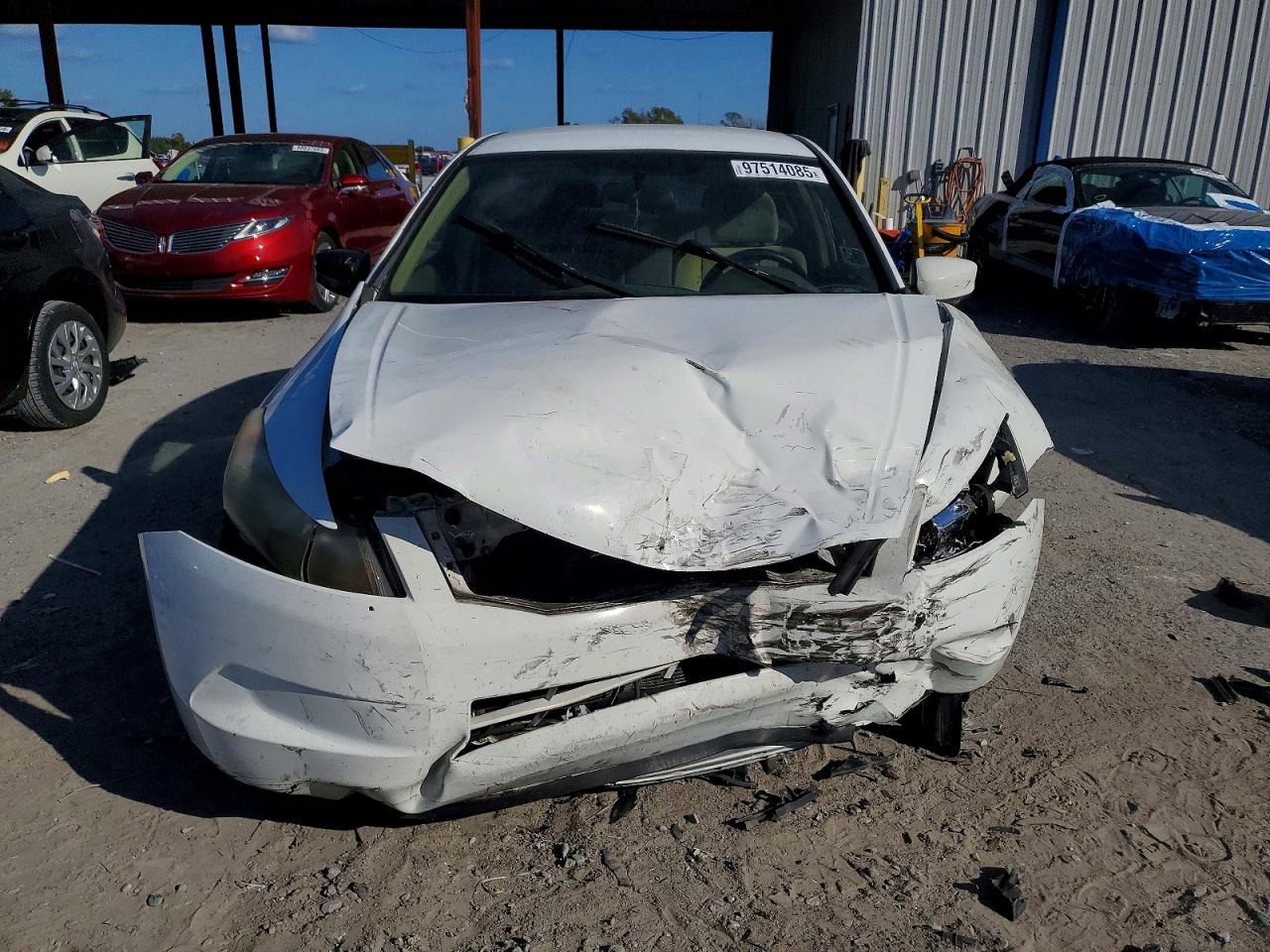 2009 HONDA ACCORD LX photo 13