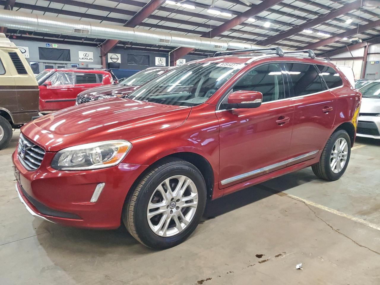 2015 VOLVO XC60 T5 PREMIER — MINOR DENT/SCRATCHES damage — photo 1