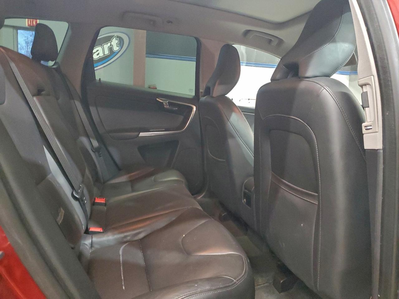 2015 VOLVO XC60 T5 PREMIER photo 11