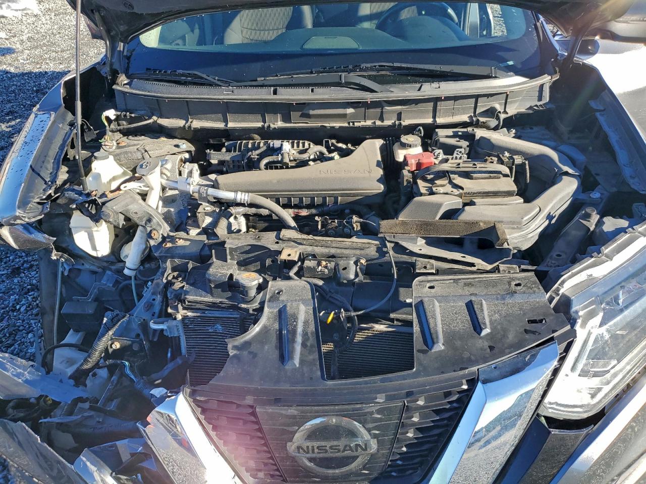 2017 NISSAN ROGUE SV photo 12