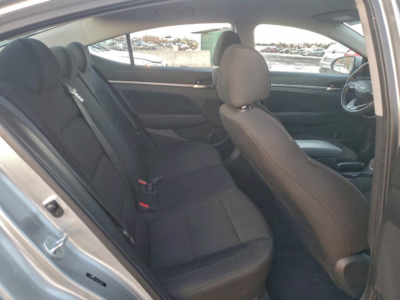 2020 HYUNDAI ELANTRA SEL photo 19