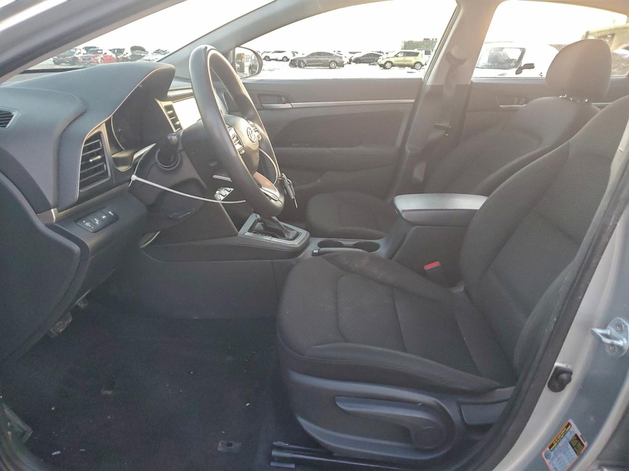 2020 HYUNDAI ELANTRA SEL photo 13